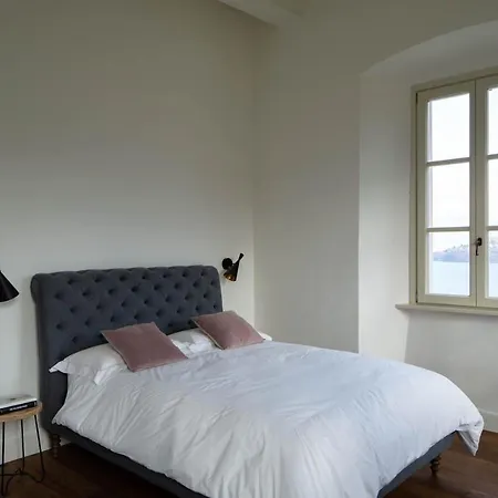 Casa vacanze Perpenti - By Lovecomo Pianello Del Lario
