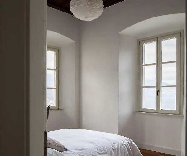 Perpenti - By Lovecomo 펜션 *