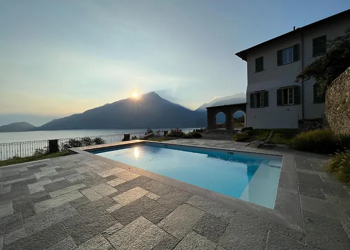 Perpenti - By Lovecomo * 피아넬로 델 라리오