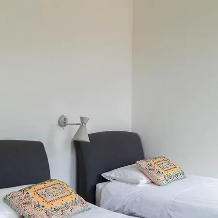 Perpenti - By Lovecomo Pianello Del Lario